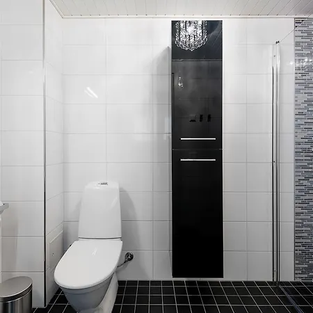 Apartment Easyhomes Iso Roobertinkatu 1 *
