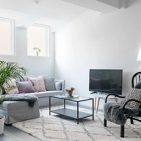 Easyhomes Iso Roobertinkatu 1 Apartment
