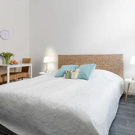 Easyhomes Iso Roobertinkatu 1