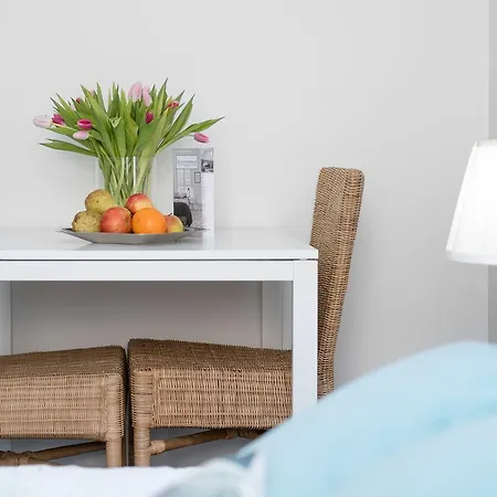 Apartmán Easyhomes Iso Roobertinkatu 1 *