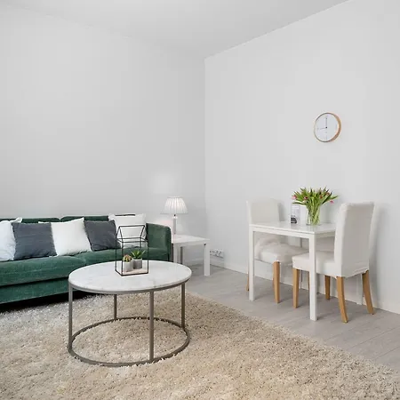 Easyhomes Iso Roobertinkatu 1 Apartmán *